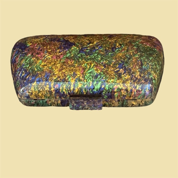 Circus by Sam Edelman Women’s Clutch with Gold Tone Chain Strap - Picture 11 of 13